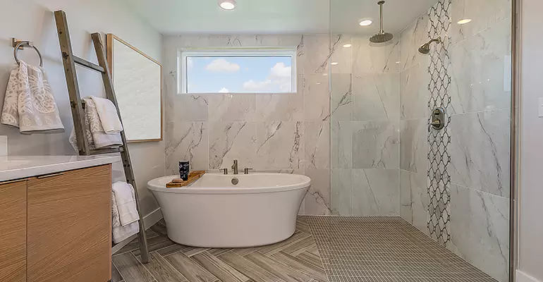 Luxury Master Bath Designs in Opelika